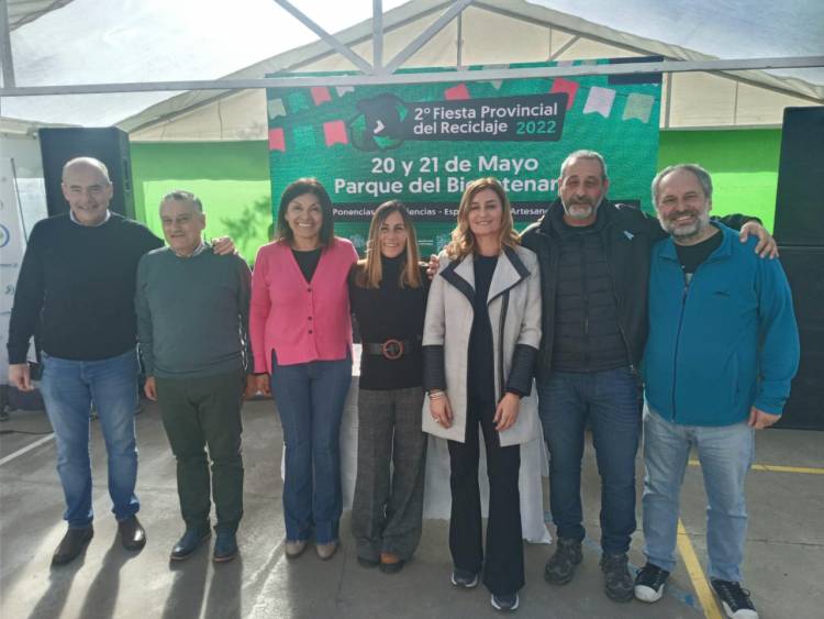 Soto y Letona en encuentro político en Laprida