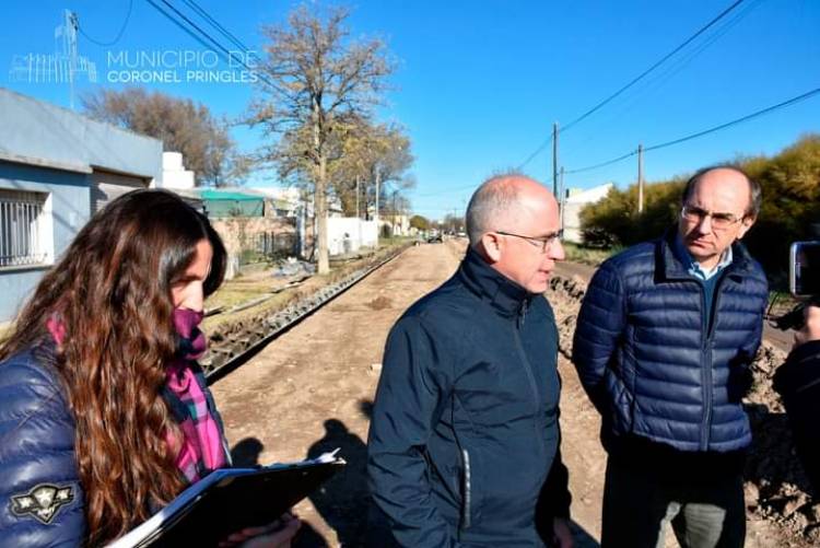 Nueva obra de cordón cuneta por recupero
