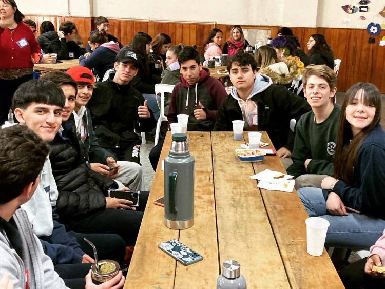 Pringles presente con todas las Escuelas Secundarias de gestión Estatal y Privada En Tres Arroyos