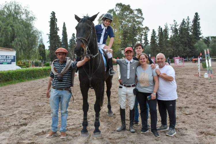 Pringlenses clasificaron a la Final de los Federales de Equitación