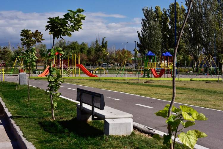 HCD Estudiantil: Peticionan un espacio verde para la recreación