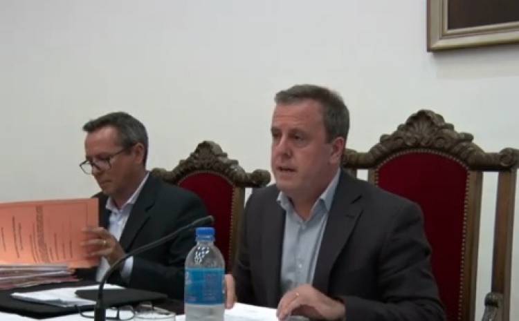 Suba de Tasas: El oficialismo busca aprobarlo, la oposición quiere un monto menor y la Izquierda pide tiempo