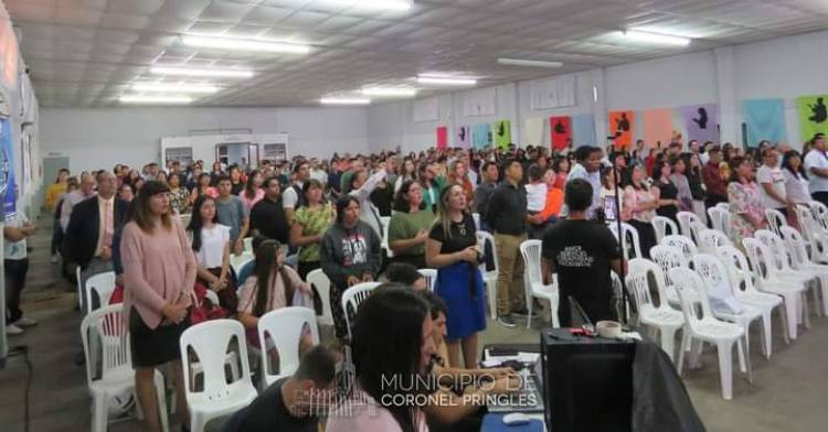 Matzkin participó de la apertura de un  Congreso Nacional de Jóvenes 