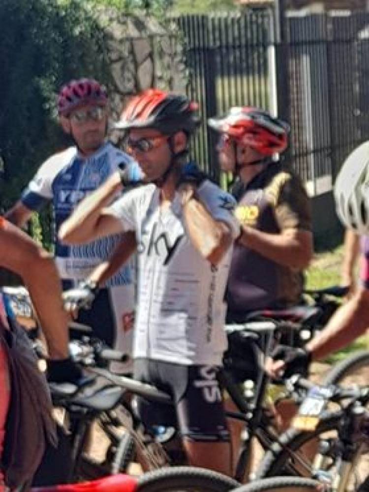 Darío Martínez se presentó en una dura carrera en Trenque Lauquen