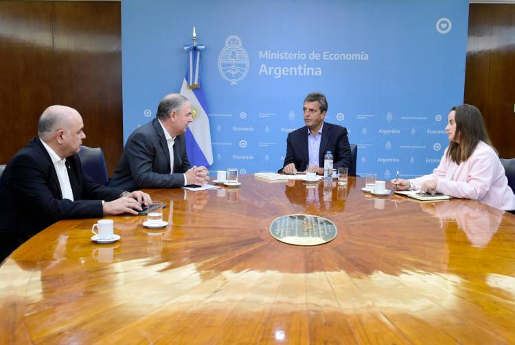 Massa se reunió con Ariel Guarco