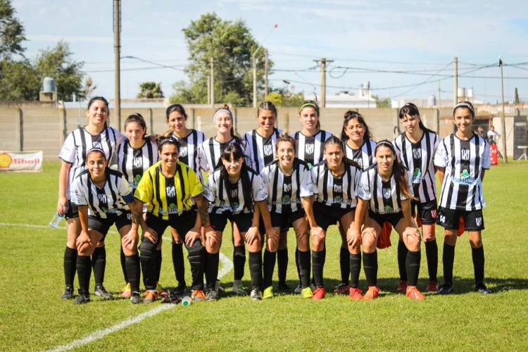 Goleada de Independiente de Pringles en fútbol Femenino