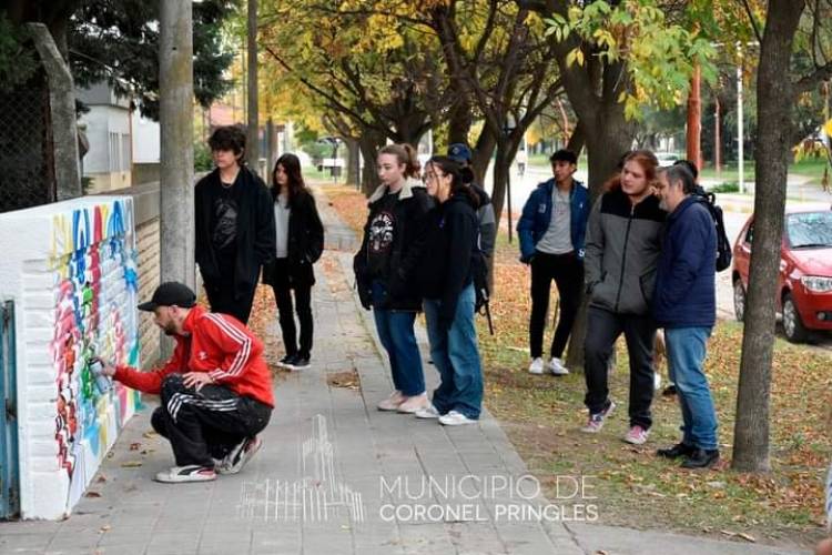 El arte y la música le dieron color a la tarde del sábado