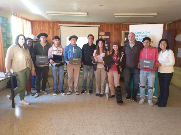 Netbook para alumnos del CEPT N°3