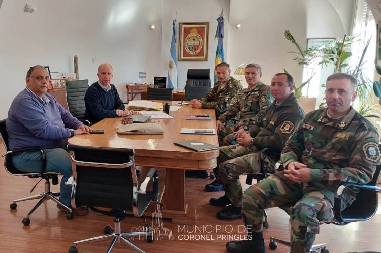 El Intendente Lisandro Matzkin se reunió con autoridades de la Policía Rural