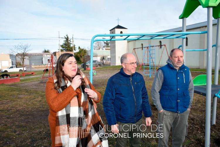 La Dirección de Ambiente y Espacio Público continúa interviniendo en plazas y plazoletas