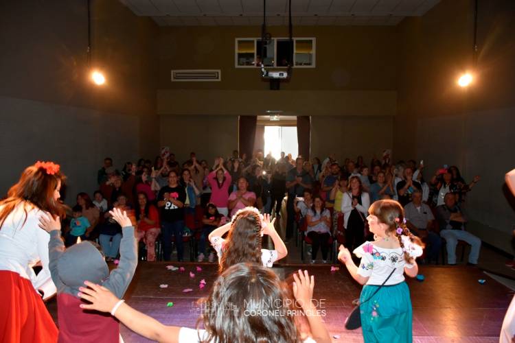Los Talleres Culturales mostraron lo realizado en el año