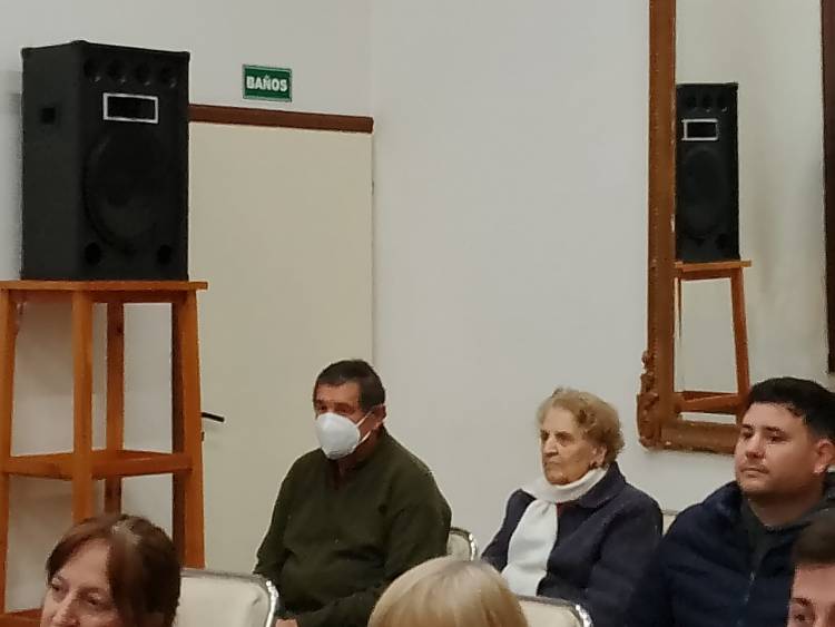 Los Ediles aprobaron por unanimidad el pedido de restauración del buzón rojo
