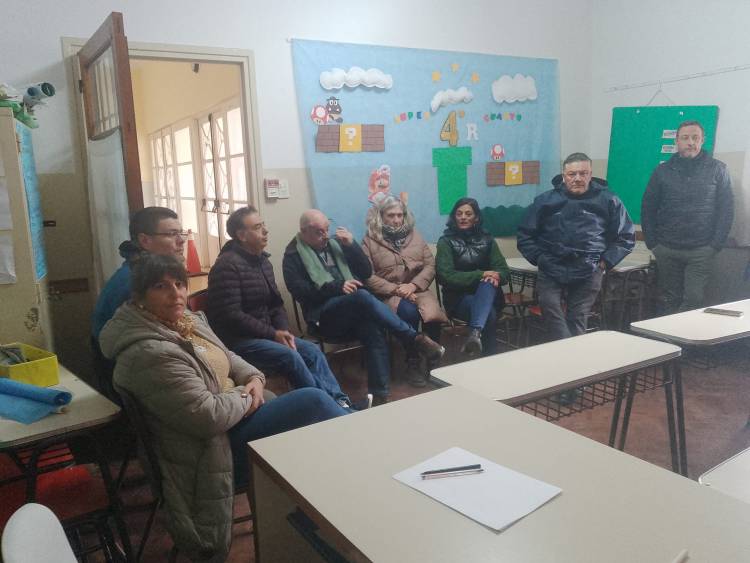 "Tenemos que pensar en garantizar la continuidad pedagógica"