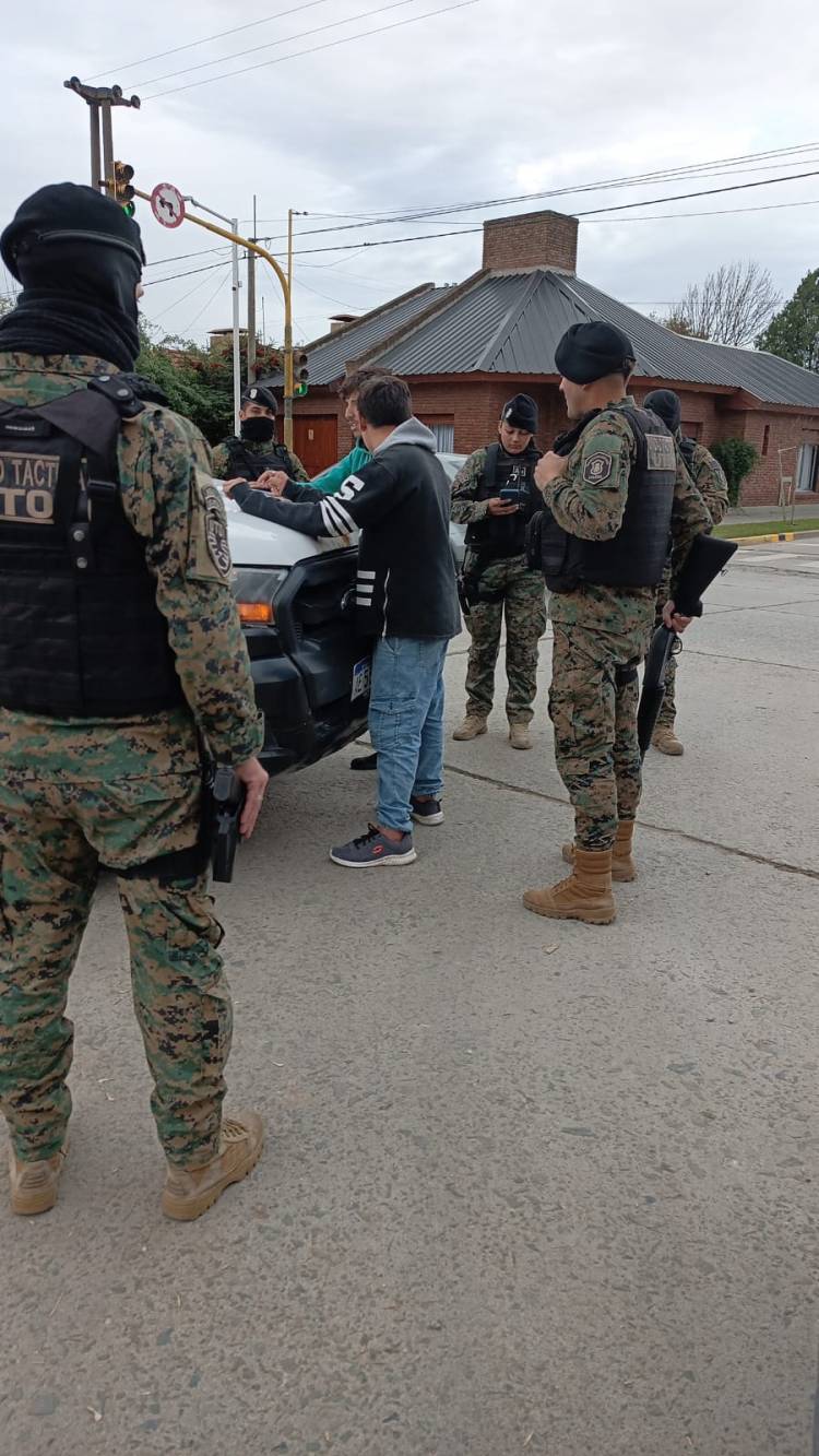 Policial: Continúa el operativo consistente en patrullaje intensivo de barrios