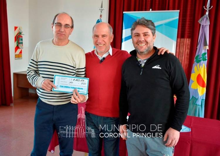 El Municipio entregó más de 28 millones de pesos a clubes del Distrito