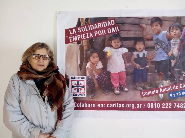 Mary Fernández Vecina Distinguida y Oscar Lacazzete y Julio Orquin Ciudadanos Ilustres
