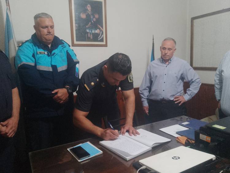 Asumió el nuevo Jefe de Estación de Policía Comunal de Coronel Pringles