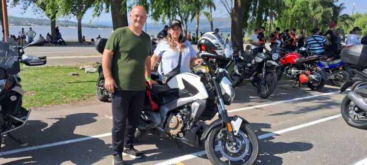 Pringlenses en evento de motos internacional