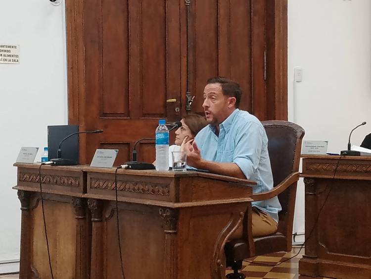 HCD: Reacondicionamiento de la Fachada del Correo Argentino