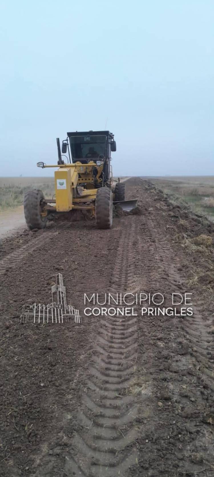 Trabajos de mantenimiento y mejora en caminos rurales