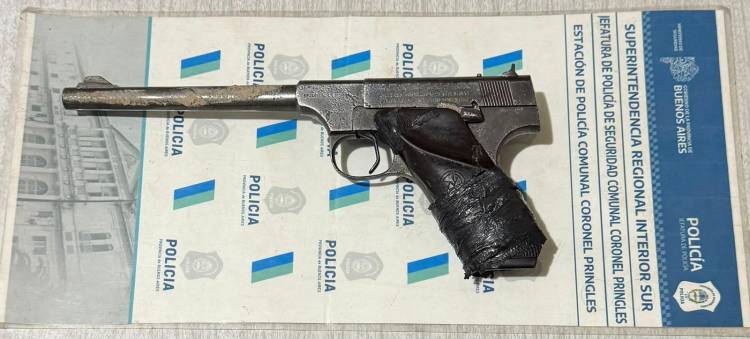 Policial: Dos aprehendidos por diferentes delitos