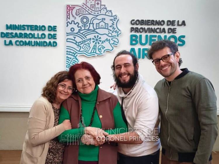 Participación en el ciclo "Infancias y Adolescencias: Construir sentidos para habitar el presente