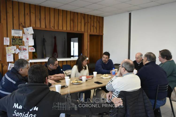 Reunión del Comité de Crisis en Indio Rico