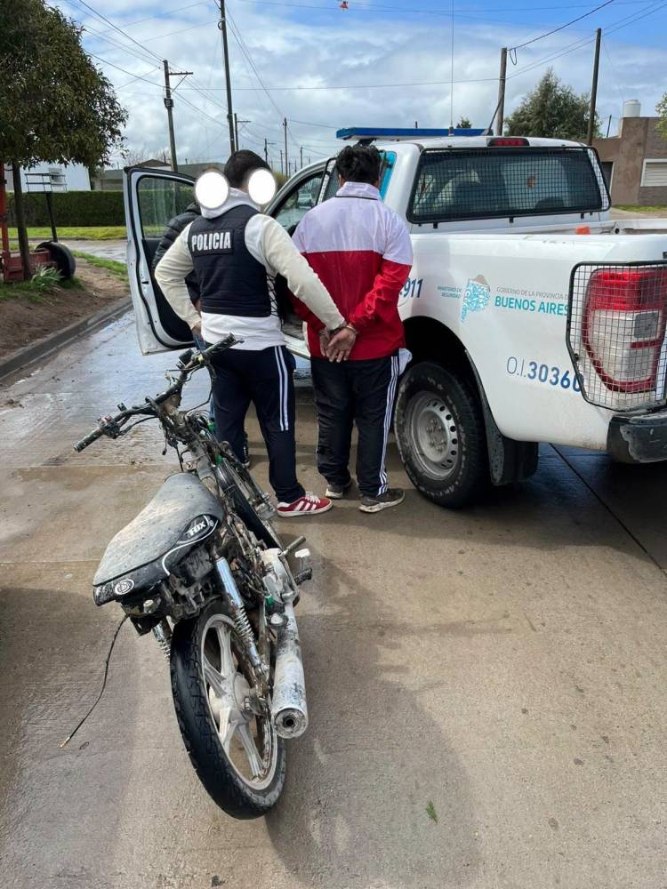 Policial: Recuperan una moto y hubo un aprehendido