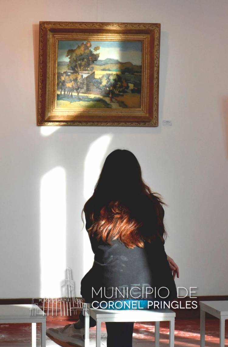 Quedó inaugurada la muestra de pinturas de Triano